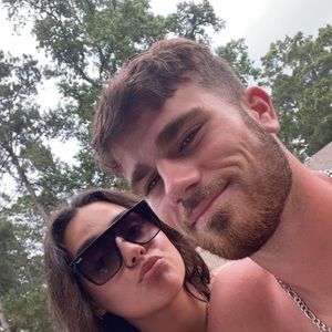 Meet your Posher, Christian